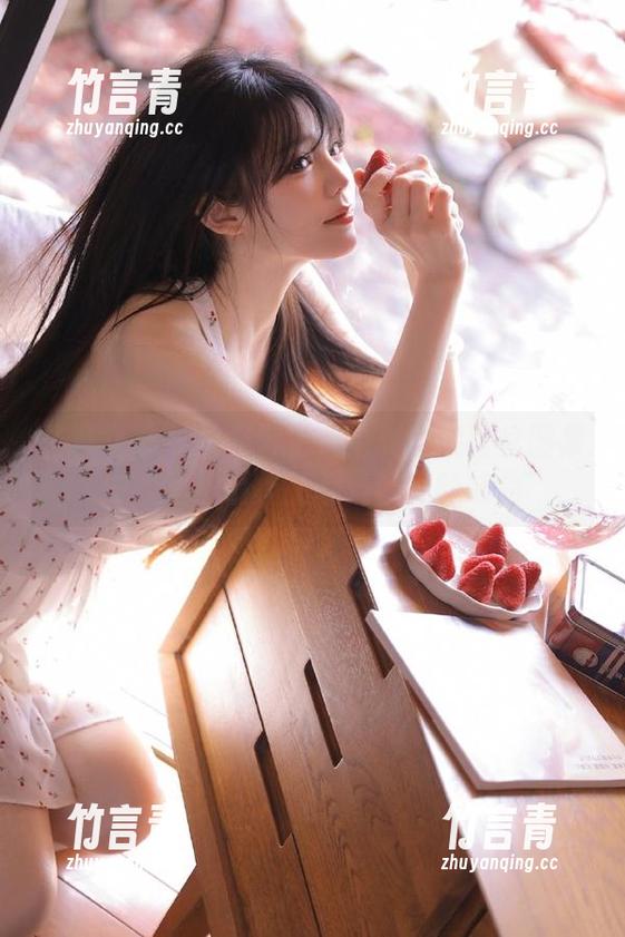 头条女神 - 决不容错过！樊安妮蕾丝图集中的每一幅作品都是艺术的结晶