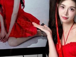 头条女神 – 一百分女孩艾小青的无圣光写真图包，打破传统，尽显风格！
