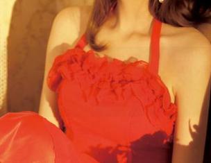 头条女神 – 莫小希套装写真更新，带你领略时尚新风格！