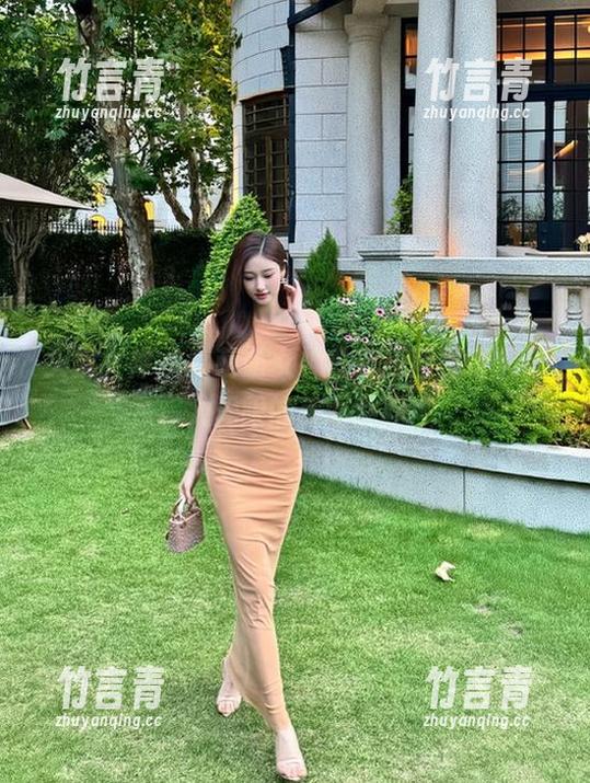 头条女神 - 高萌萌女神私房美图，带你走入无限的美丽世界