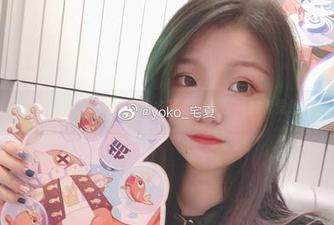 从容与优雅交织，宅夏yoko白内衣写真作品带来的视觉享受图片合集！