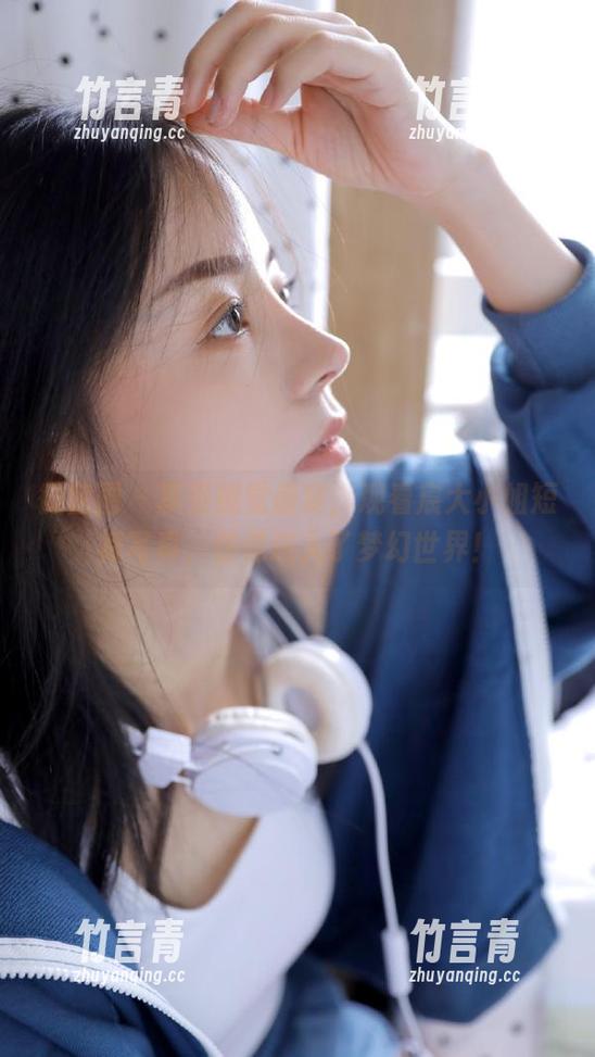 微密圈 - 享受视觉盛宴，观看宸大小姐短裙写真，仿佛进入了梦幻世界！