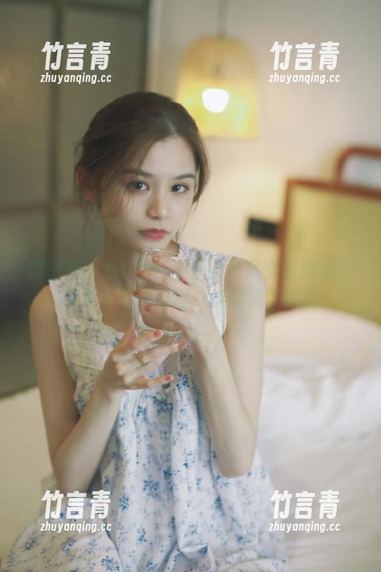 微密圈 - 小u优优子温柔韩风女人图册：展现生活中的每一丝柔和与优雅