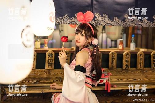 小仓千代w护士cos大揭秘，让你爱上这精彩图集！