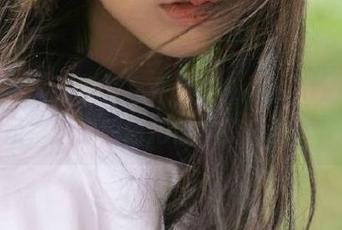尤果网 – 高清写真背后的Angela楚楚姐姐，懂得如何把日常变成艺术！