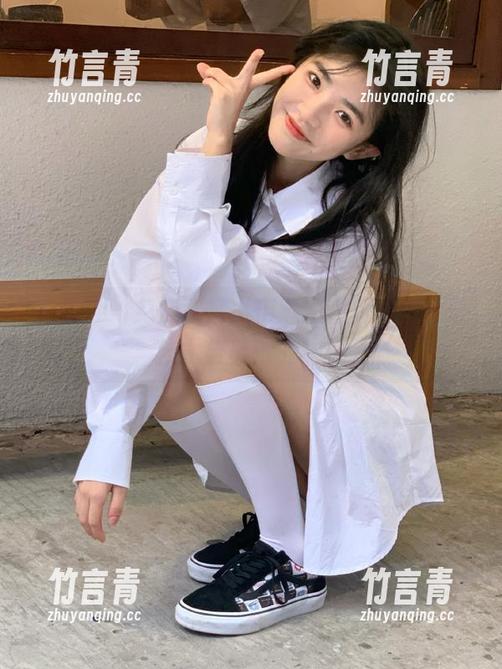 尤果网 - 免费欣赏小琪透明写真图片，让艺术与美融为一体