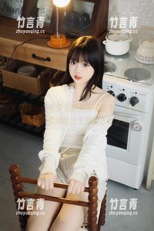 尤果网-杨果果 尤果网 - 在杨果果的美图资源中,姐姐的写真为你描绘出生活的艺术之美