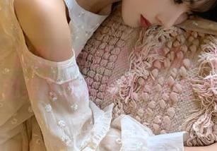 尤果网 – 莉恩修女的视觉盛宴：穿越时空的美图合集展现内心世界