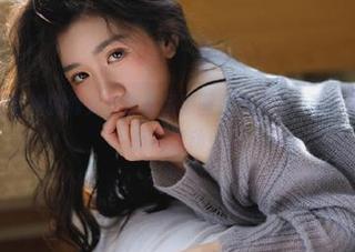 尤果网 – 赵智妍的修女写真作品原图在线发布，带你欣赏灵魂深处的悸动！
