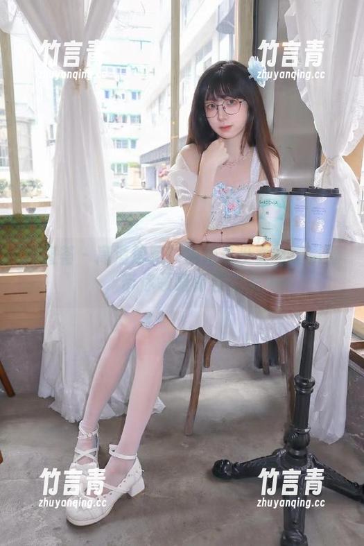 尤蜜荟-周妍希 尤蜜荟 - 高清珍藏!周妍希少女写真资源,带你领略青春之美