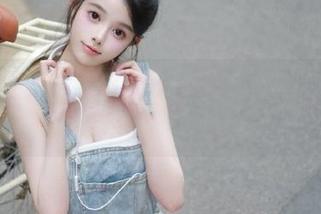 尤蜜荟 – 左冰Queen的职业装写真全集：让职场与时尚完美融合