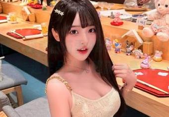 尤蜜荟 – 探索白茹雪Abby灰丝图包，精选作品让你眼前一亮