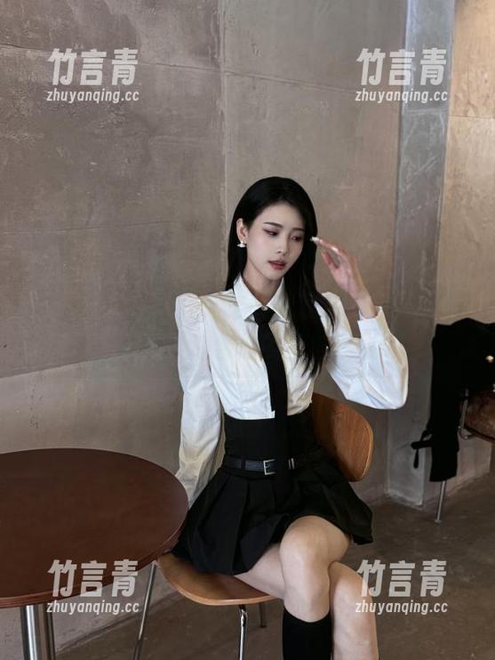 微密圈 - 在就是阿朱啊泳装写真中，寻找那个最适合你的壁纸风格