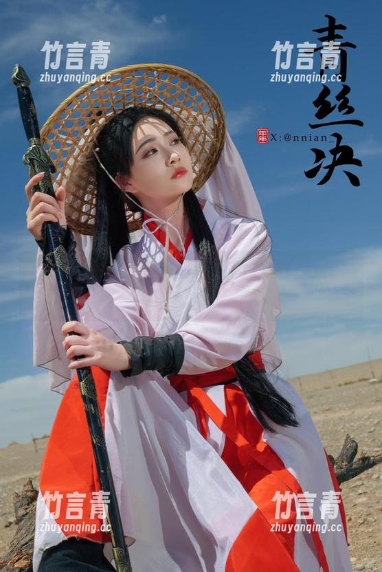 年年Nnian带你走进镂空摄影的世界：私拍图集分享