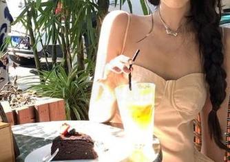 推女神 – 在和服光影下的黄可christine，高清写真完美展现她的柔情与力量！