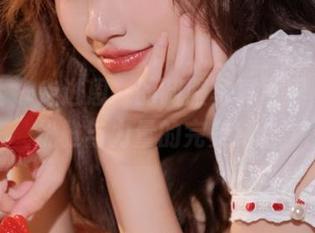星颜社 – 走进恩一的制服写真世界，感受优雅与力量的完美结合