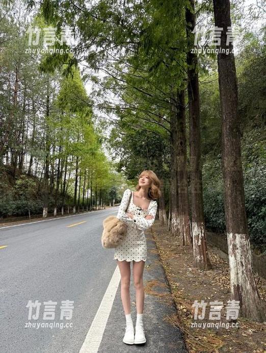 星颜社 - 体验赵馨悦女仆主题图包，观看她如何将甜美与可爱完美融合在一起！