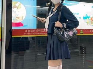 星颜社 – 陆梓琪的新作‘裤里丝’，一组写真作品让人笑出腹肌，快来围观！