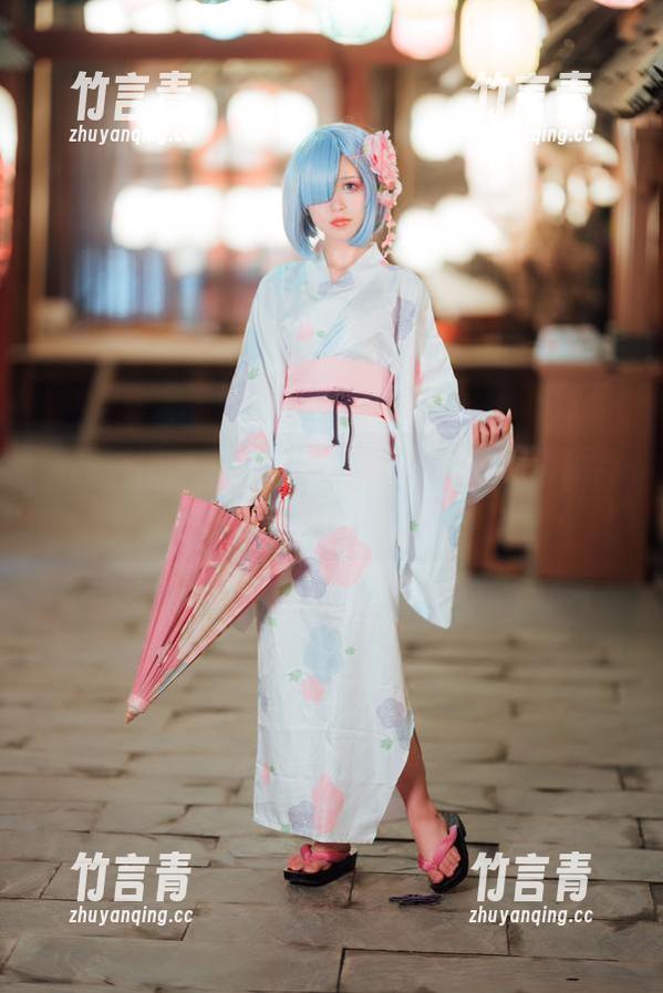 福利满满：晕崽Zz女友的图集，将清新与性感完美结合！