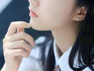 精选图包：木绵绵OwO连衣裙的梦幻之旅，捕捉每一刻的优雅与灵动。