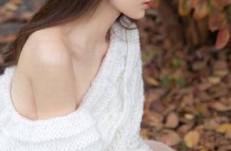 果团网 – 私拍蜜桃Q妹儿双人图集：在镜头下感受友谊的温暖与美好