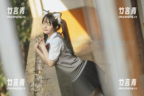 桜井宁宁 深入体验桜井宁宁的和服写真,照片记录了她与传统之美的完美邂逅