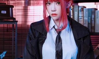 探索“桜桃喵”的JK套图合集，柔美气息满溢的写真作品等你欣赏！