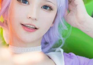 梦丝女神 – 精选玥玥护士写真集：每一幅作品都透着细腻与使命感