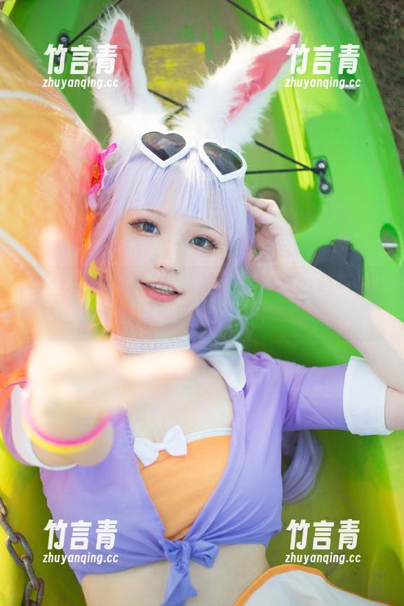 梦丝女神 - 精选玥玥护士写真集：每一幅作品都透着细腻与使命感