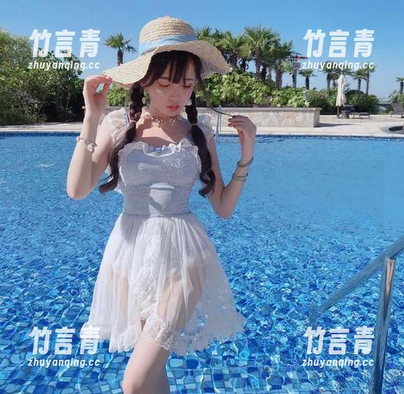 梦丝女神 - 香萱浴室高清壁纸系列：风格与舒适的完美图像盛宴