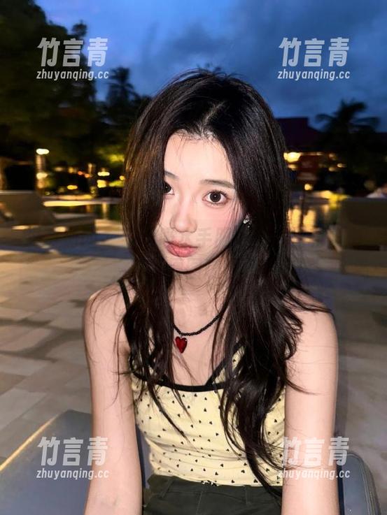 森萝财团-吸吸 森萝财团 - “吸吸水手服”官方福利发布,珍贵原图随你享受