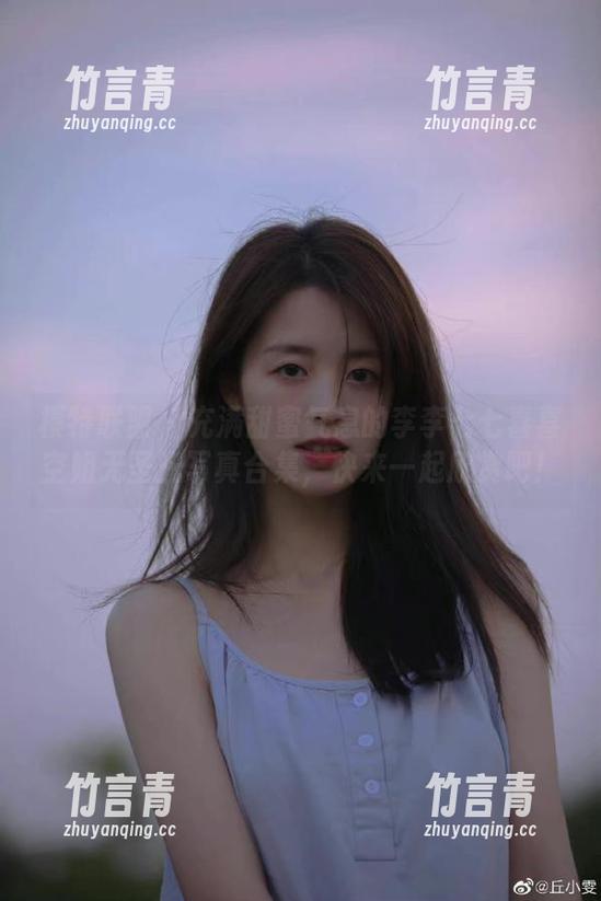 模特联盟 - 充满甜蜜气息的李李七七喜喜空姐无圣光写真合集，快来一起欣赏吧！
