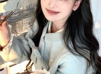 模范学院 – SiByl李思宁体操服写真美图分享：快乐与美丽的无限资源库！