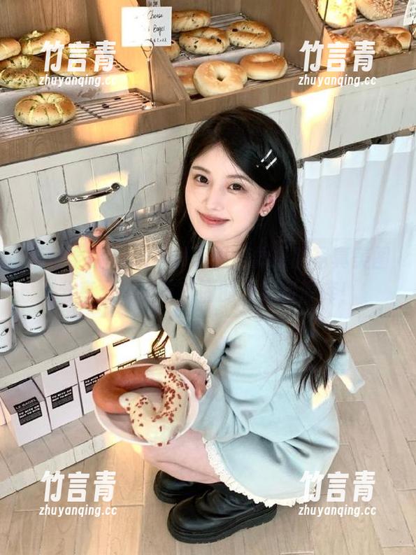 模范学院 - SiByl李思宁体操服写真美图分享：快乐与美丽的无限资源库！