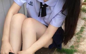 模范学院 – 倾心无圣光自拍：董林越深邃美图带你走入她的世界