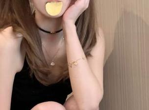 模范学院 – 陈怡曼套装写真图包：一场关于风格与自信的视觉盛宴