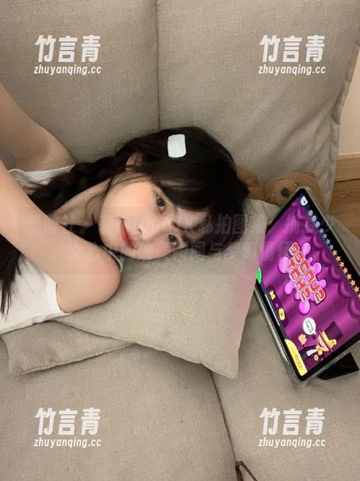 爱蜜社 - 莉娜lenaJK私拍图集：捕捉少女心中的唯美瞬间与梦幻情怀