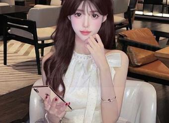爱蜜社 – 私房棉袜写真：莉莉Lily用原图传递甜美与时尚！