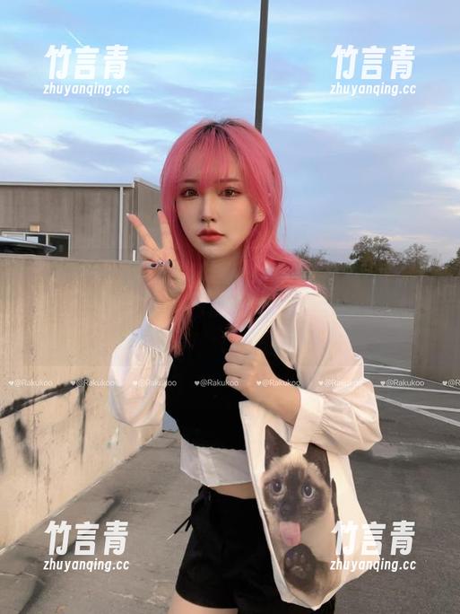 探索狐洛洛子的水色猫猫头：每张原图都展现了猫咪的独特韵味与摄影艺术的魅力！