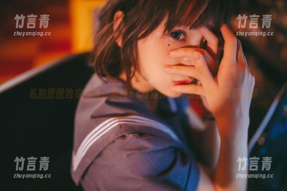 疯猫ss 私拍原图独家解锁:疯猫ss与连体女仆装的少女衣橱故事