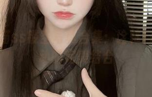 精选疯猫ss镂空写真合集：诠释自由与灵动的完美结合