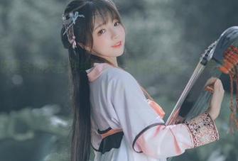 探索神乐坂真冬的天台在线合集，收藏她的每一幅写真作品与动人瞬间！