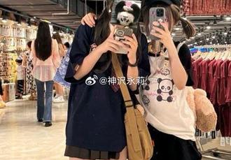 神沢永莉的创意世界：绫蛋糕裙与吊带袜汐的作品集原图解析