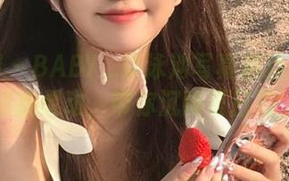 秀人网 – BABY_柒泳池写真精选作品集，清新灵动，带你沉醉夏日浪漫！