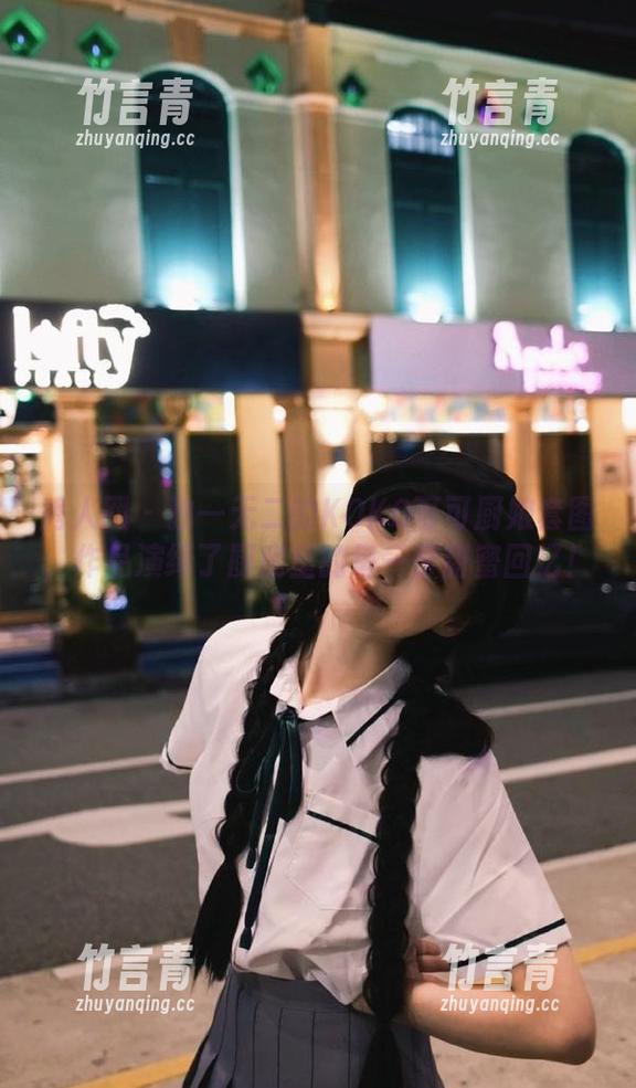 秀人网 - 独一无二的KOKO可可厨娘套图，作品演绎了厨房里的每一份甜蜜回忆！