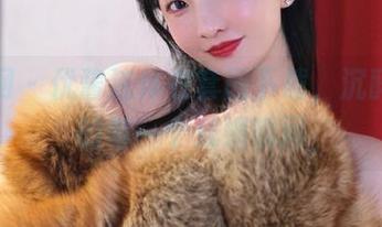 秀人网 – 优酱连体衣套图下载，沉醉在她的每一个妩媚瞬间
