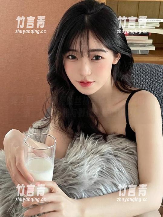 秀人网-刘婷婷 秀人网 - 刘婷婷的丝袜写真:无圣光的魅惑,尽显优雅与野性碰撞的瞬间!
