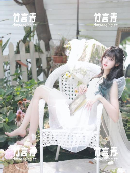 秀人网 - 最新南初妹妹图册火热推出，感受她妹妹作品中的青春与朝气，别错过！