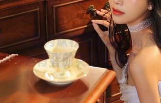 秀人网 – 小肉肉咪校园风格：高清美图传递青春的美好与纯真