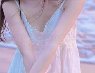 秀人网 – 感受幼幼的瑜伽之美：写真照片描绘她与自然的深情对话
